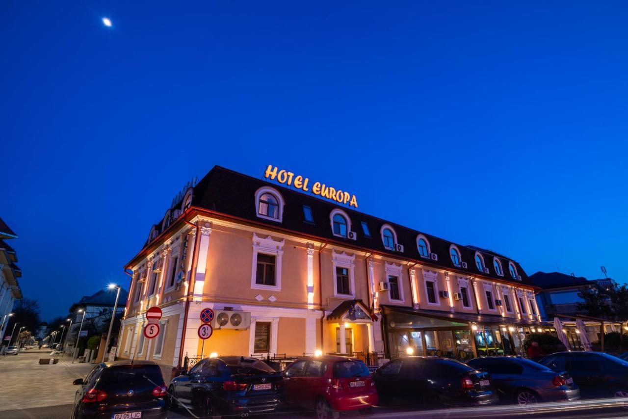 Târgu Jiu Hotel Europa מראה חיצוני תמונה