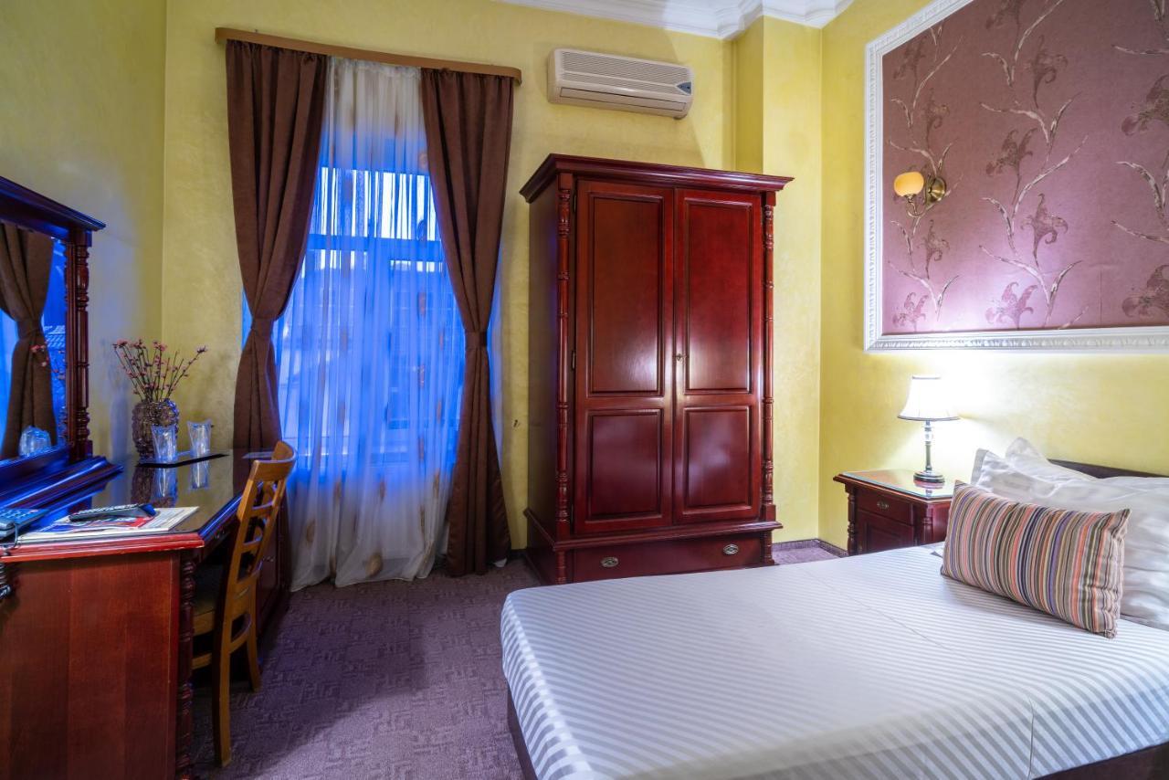 Târgu Jiu Hotel Europa מראה חיצוני תמונה