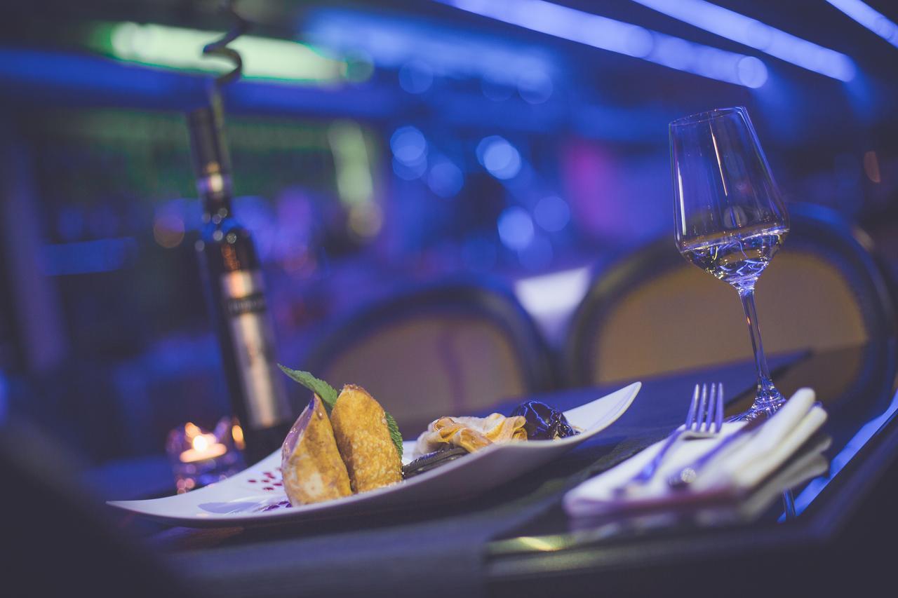 Târgu Jiu Hotel Europa מראה חיצוני תמונה